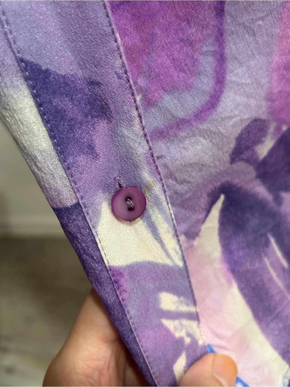 Lafayette 148 Women’s Plus Size 18 Silk Abstract Purple White Luxury Button-Down - Picture 7 of 7